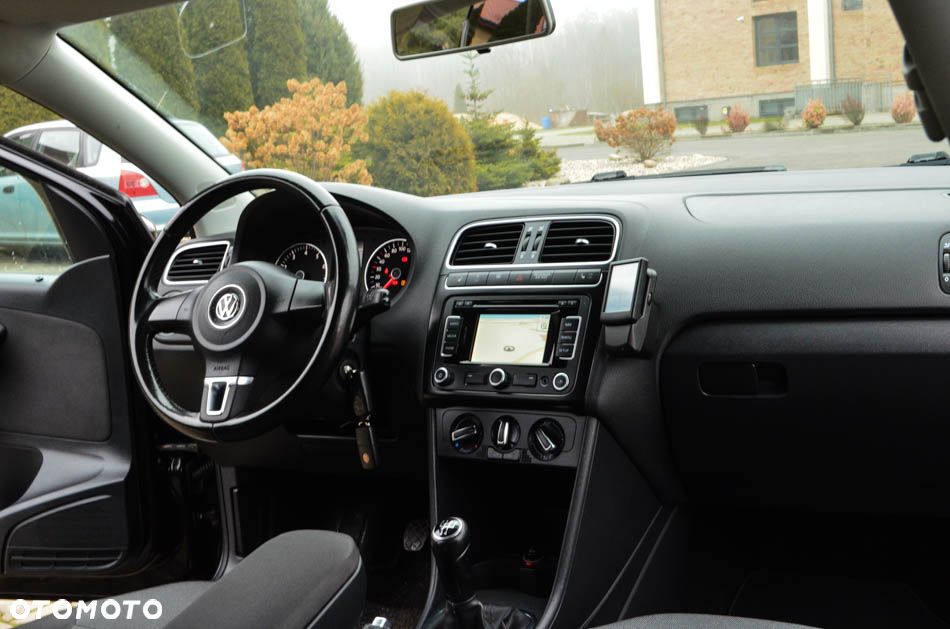 Volkswagen Polo 1.2 Comfortline - 27