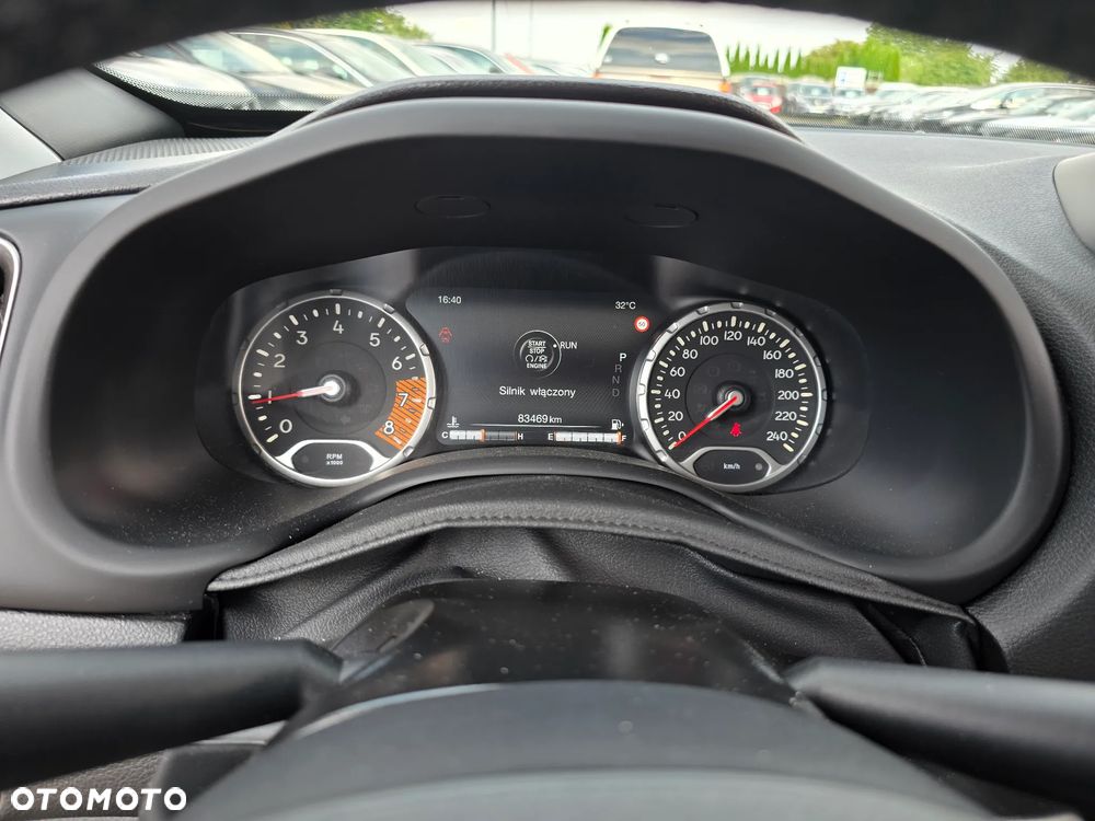 Jeep Renegade - 24