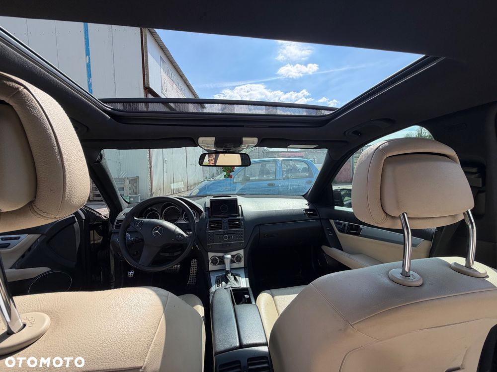 Mercedes-Benz Klasa C 350 CDI BlueEff Avantgarde 4-Matic - 14