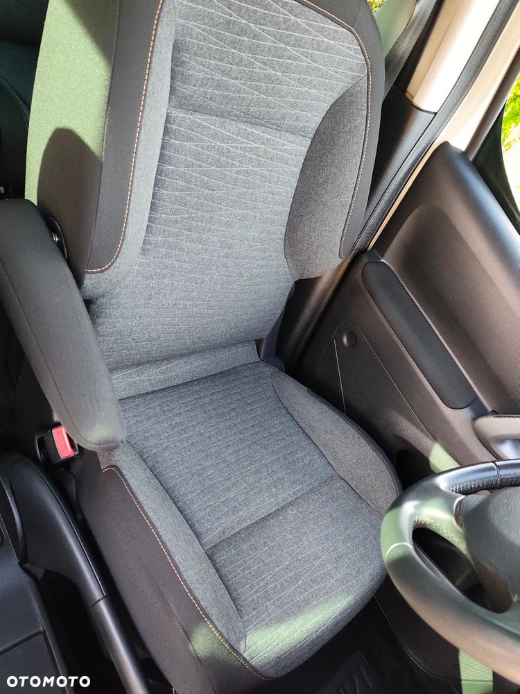 Citroën Berlingo Multispace BlueHDi 120 S&S SHINE - 17