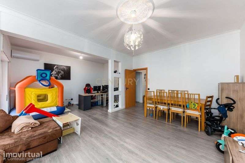 Apartamento T3 à 5 min da estação de comboios de Abrantes - Grande imagem: 2/8