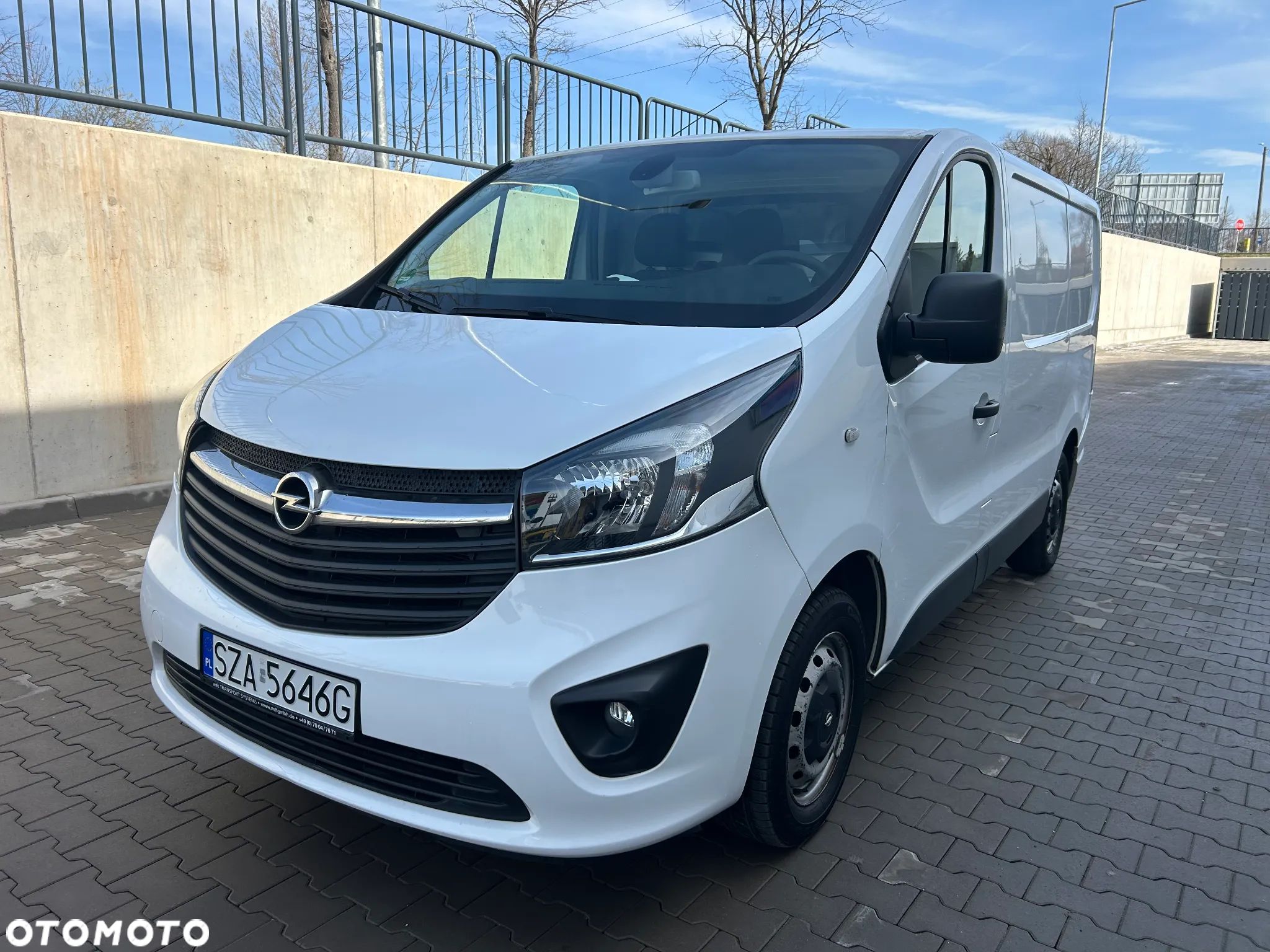Opel VIVARO - 1