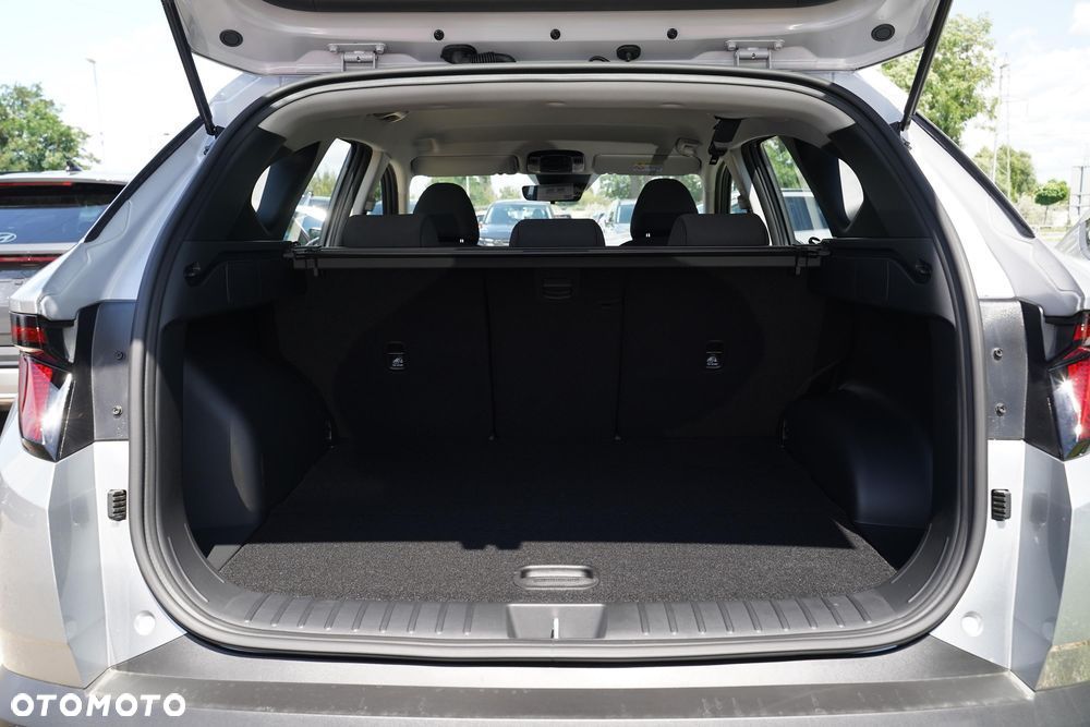 Hyundai Tucson 1.6 T-GDi HEV Modern 2WD - 9