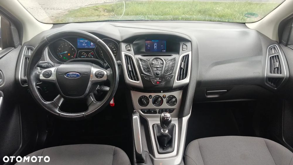 Ford Focus Turnier 1.0 EcoBoost Start-Stopp-System Champions Edition - 16