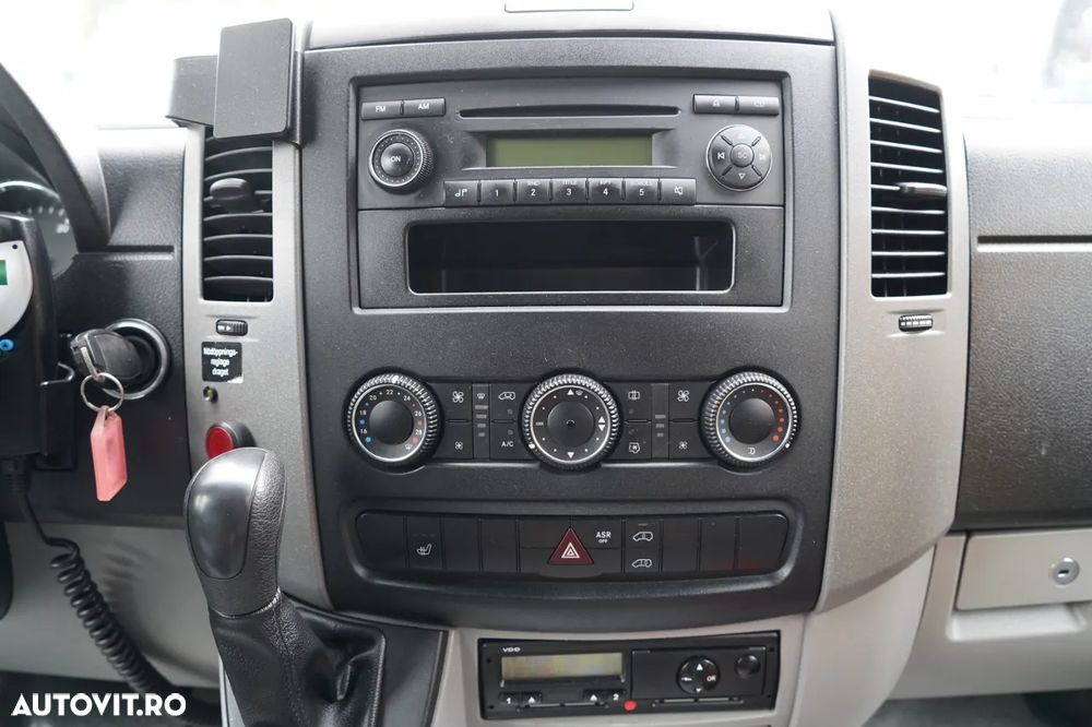 Mercedes-Benz SPRINTER 516 CDI / 2x A/C / IMPORTED / - 26