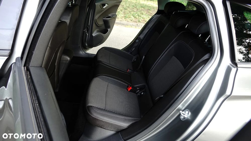 Opel Astra 1.4 Turbo Start/Stop Innovation - 8