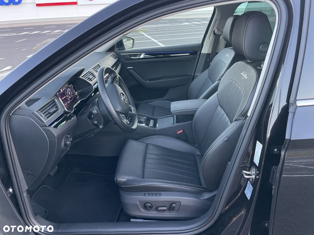Skoda Superb 2.0 TDI SCR L&K DSG - 12