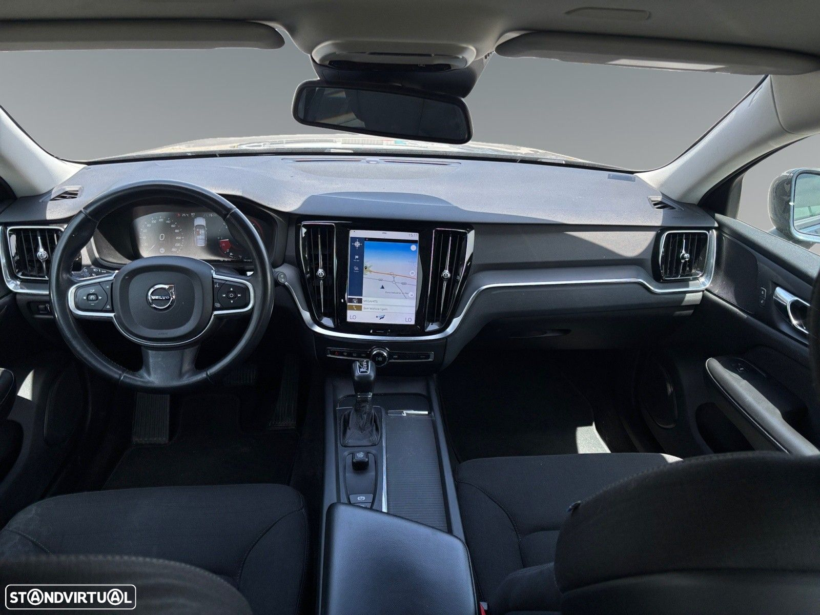 Volvo V60 2.0 D3 Momentum Geartronic - 6