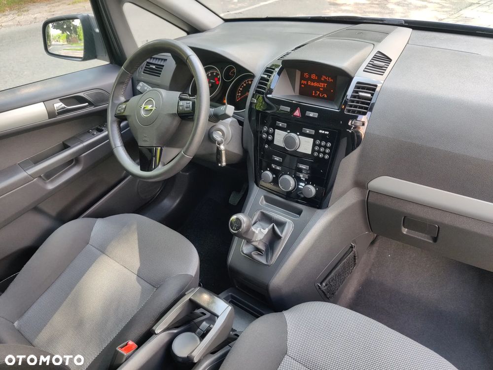 Opel Zafira 1.8 Design Edition - 23