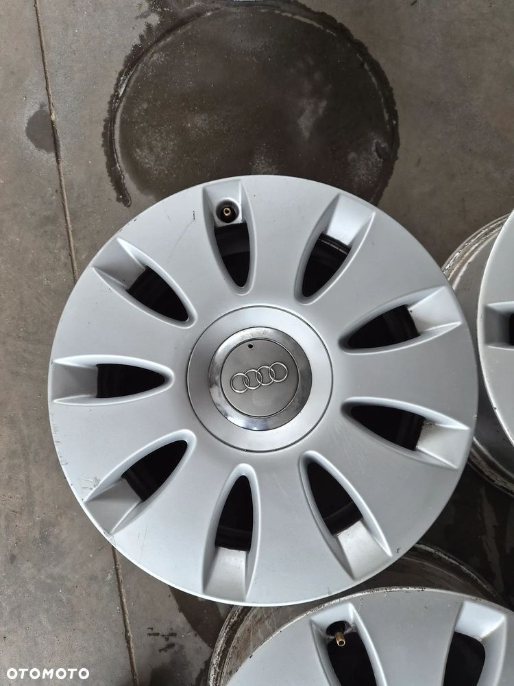 Felga alu Audi 6.5J16 5X112 8P0601025 oryginał - 2