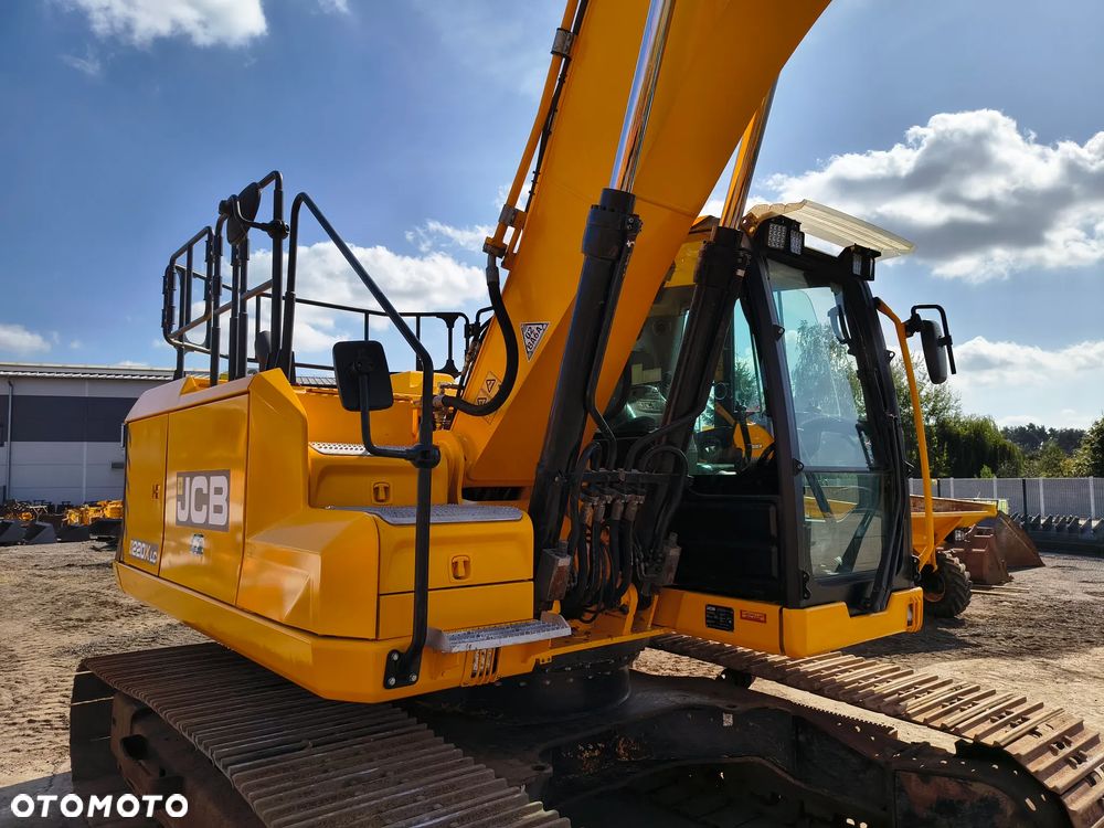 JCB 220x js220 2021R - 11
