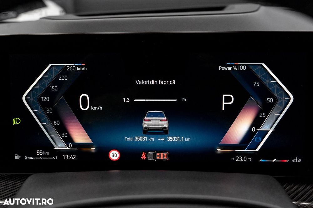 BMW X7 xDrive40i AT MHEV - 13