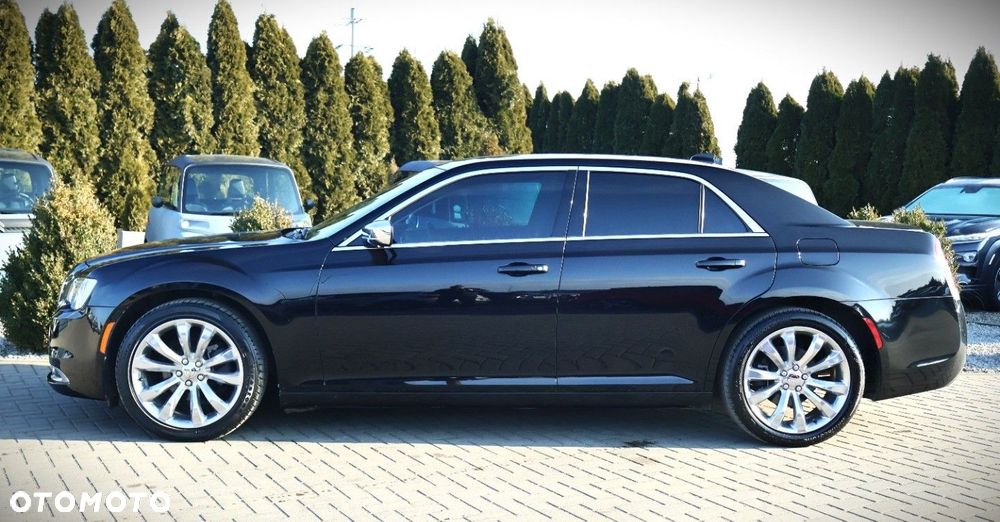 Chrysler 300C - 9