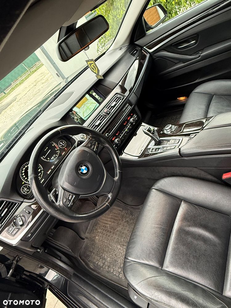 BMW Seria 5 525d xDrive Modern Line - 10
