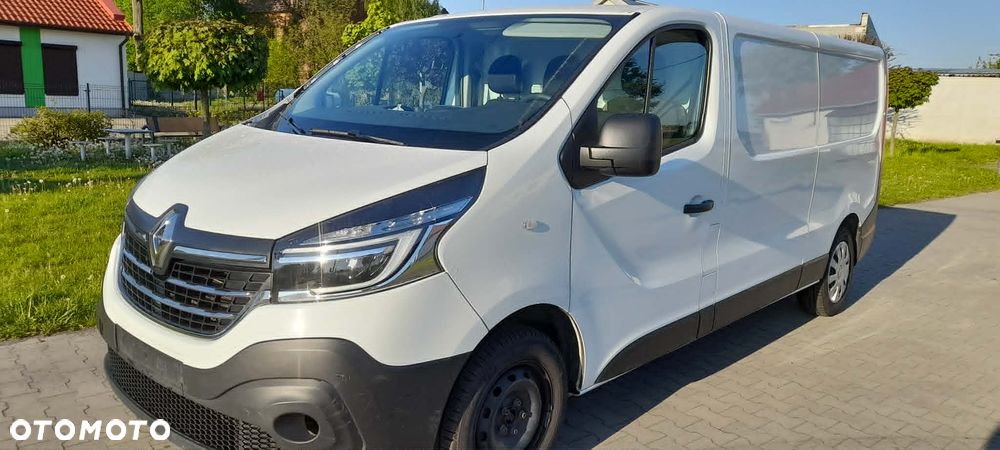 Renault Trafic - 1