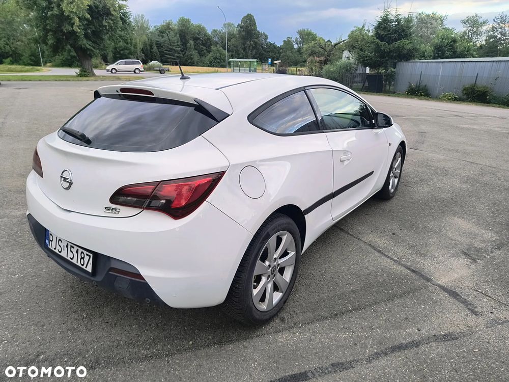 Opel Astra 1.4 T Enjoy - 2