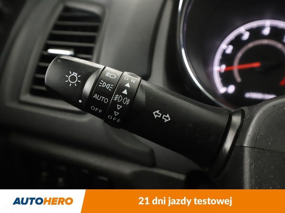 Mitsubishi ASX 1.6 Inform - 28