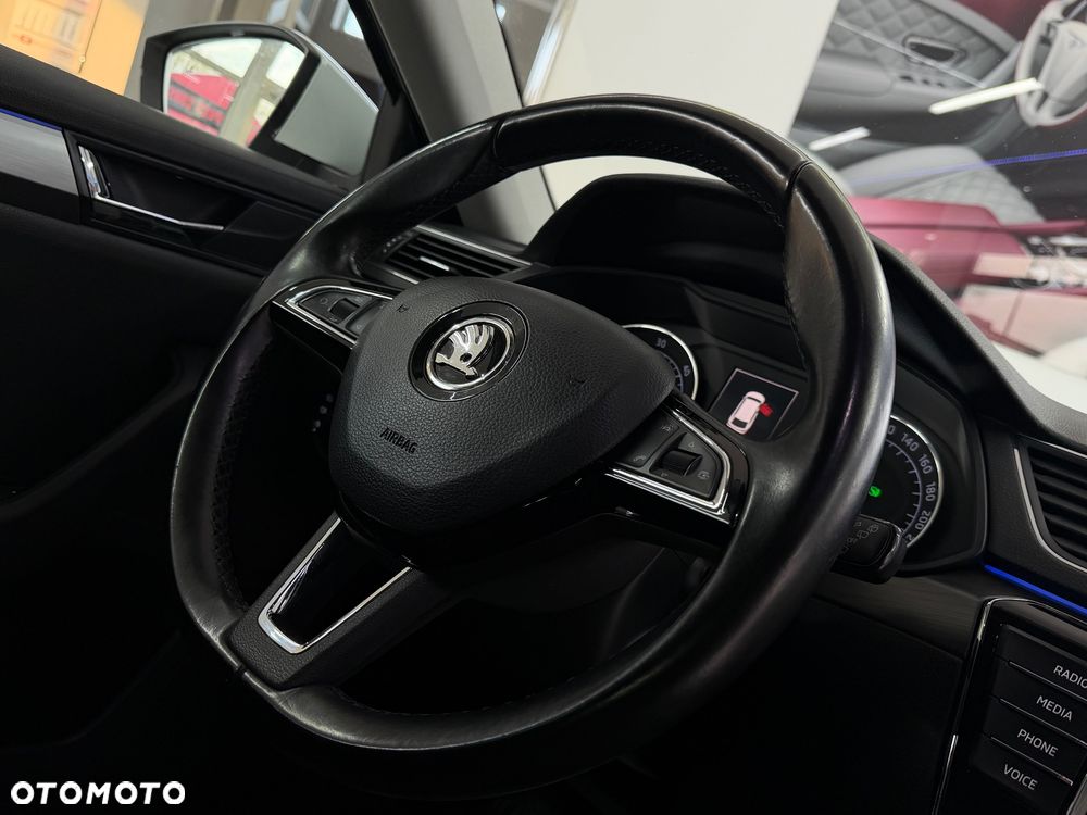 Skoda Superb 1.6 TDI DSG Active - 21