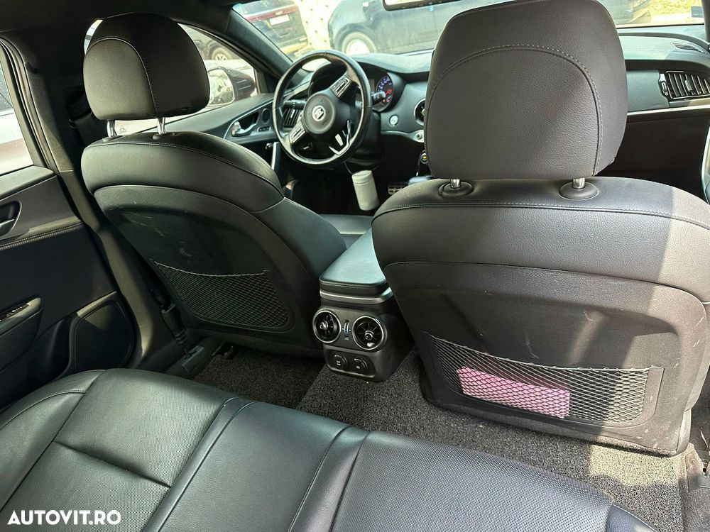 Kia Stinger 2.0 T-GDI GT Line - 15