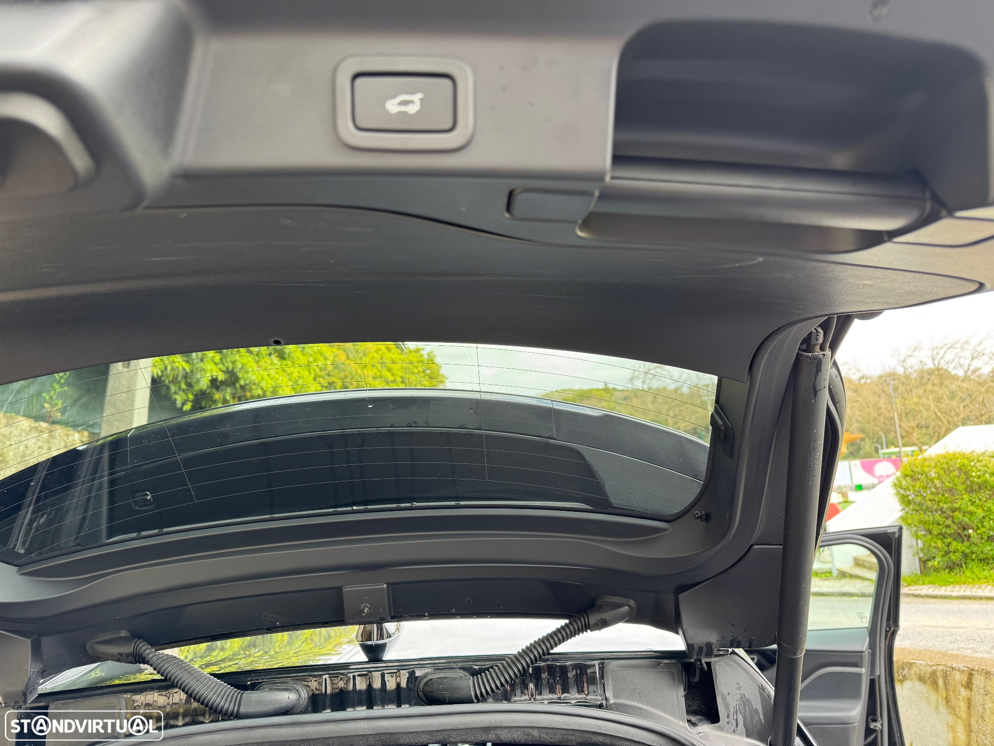 Jaguar F-Pace 2.0 i4D R-Sport AWD Aut. - 32