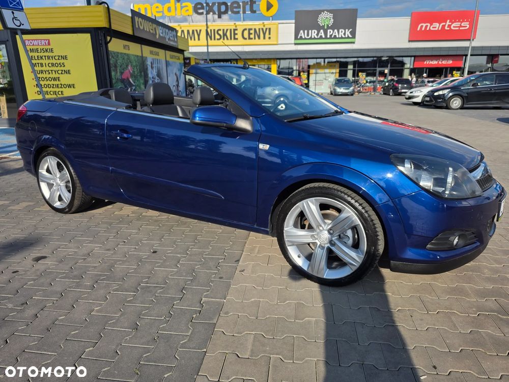 Opel Astra 1.8 Automatik Cosmo - 9