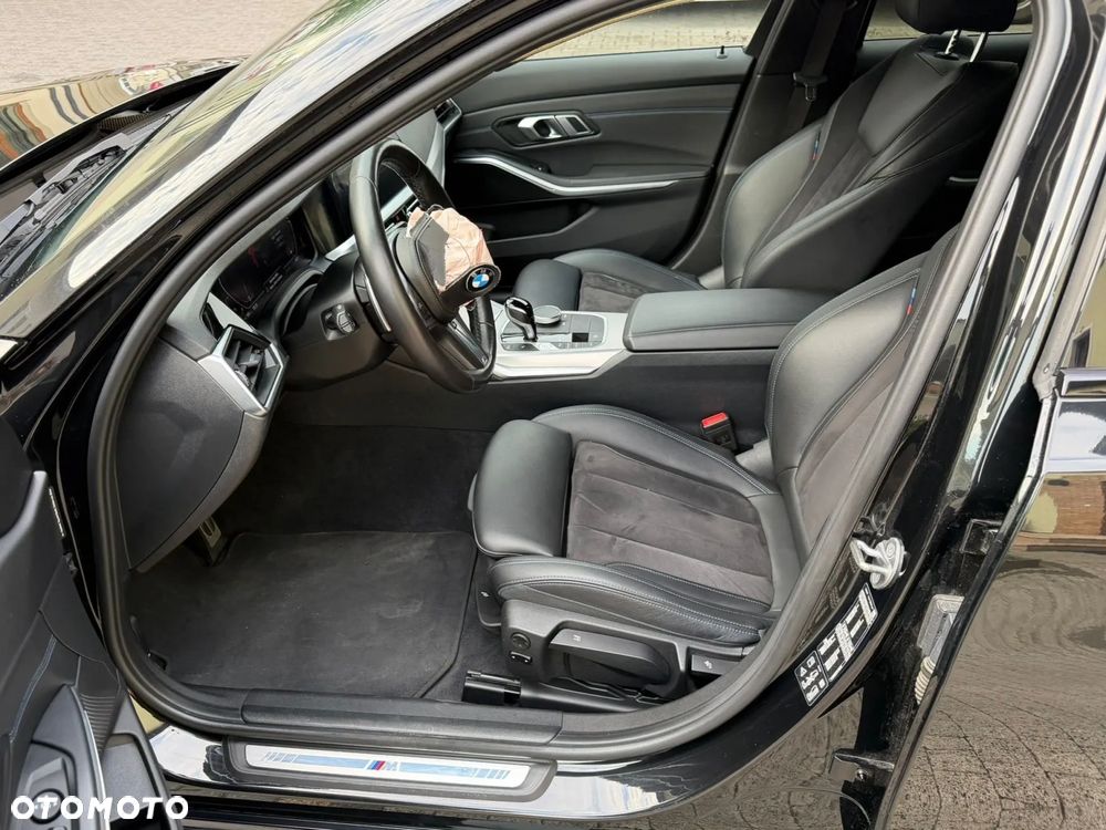 BMW Seria 3 320d xDrive mHEV M Sport - 7