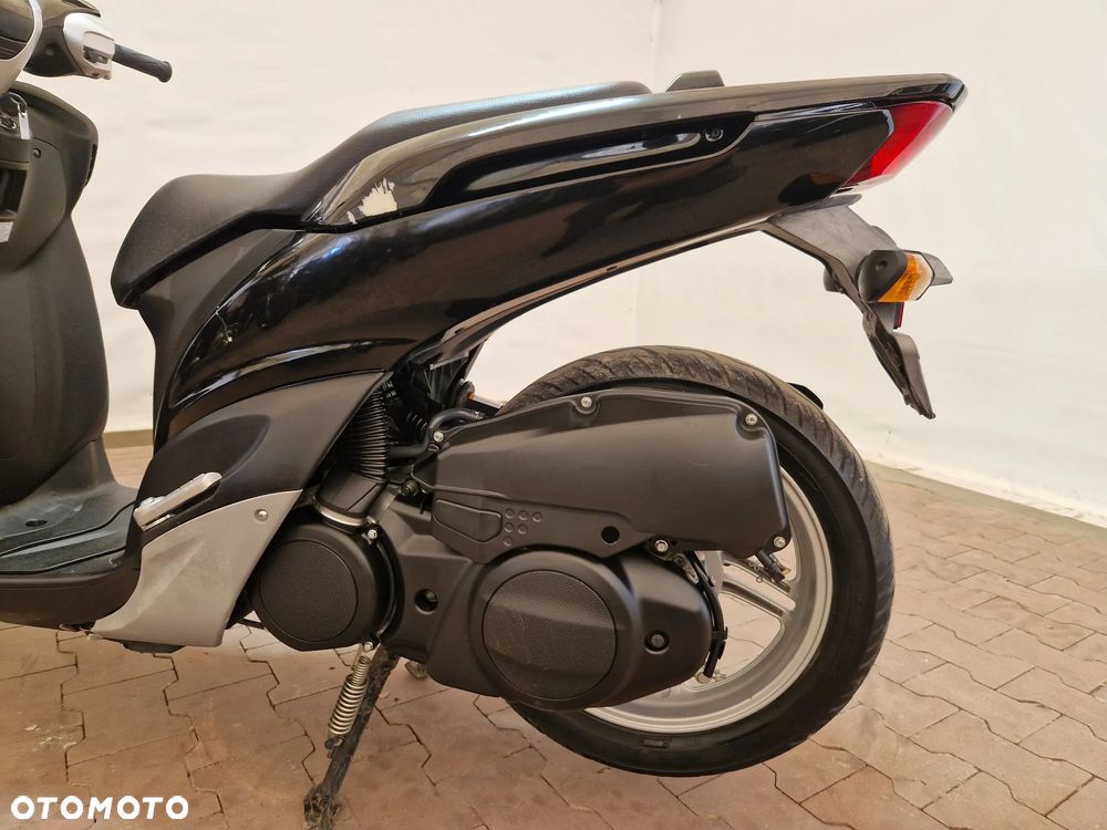 Yamaha X-max - 20