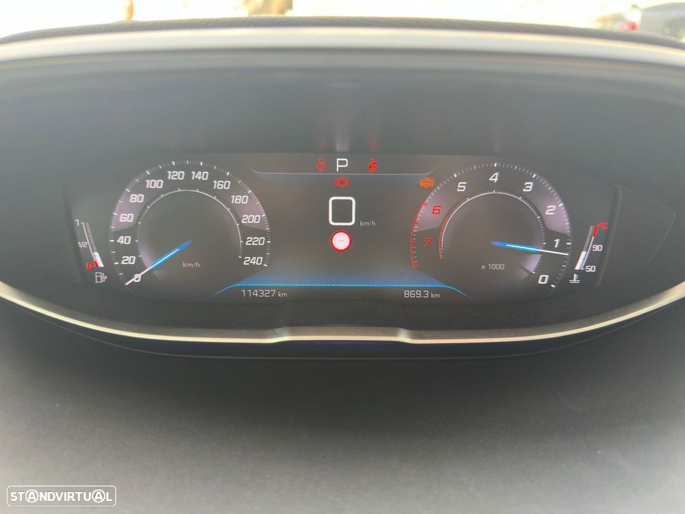 Peugeot 5008 1.2 PureTech Allure EAT8 - 15