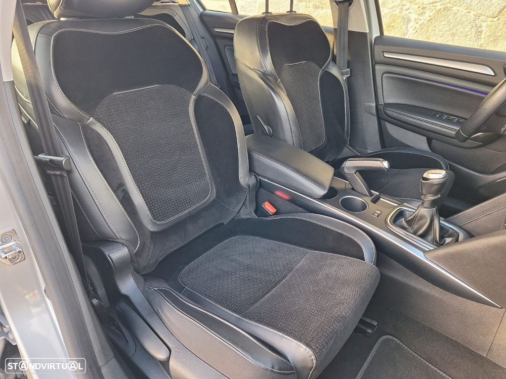 Renault Mégane 1.5 dCi Intens - 19