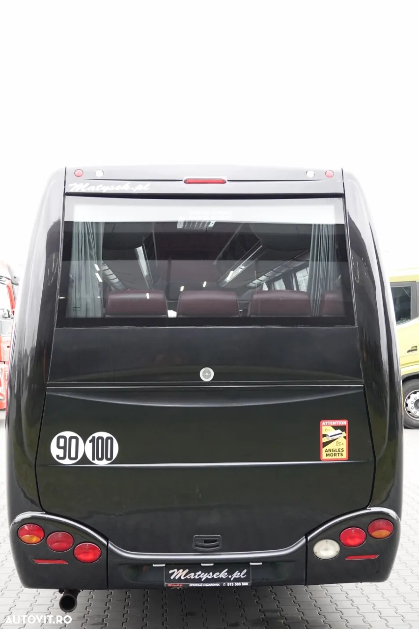 Iveco MAGO - 2 / AUTOBUZ SUBURBAN / 37 LOCU / AER CONDITIONAT / PIELE / IMPORTAT - 14