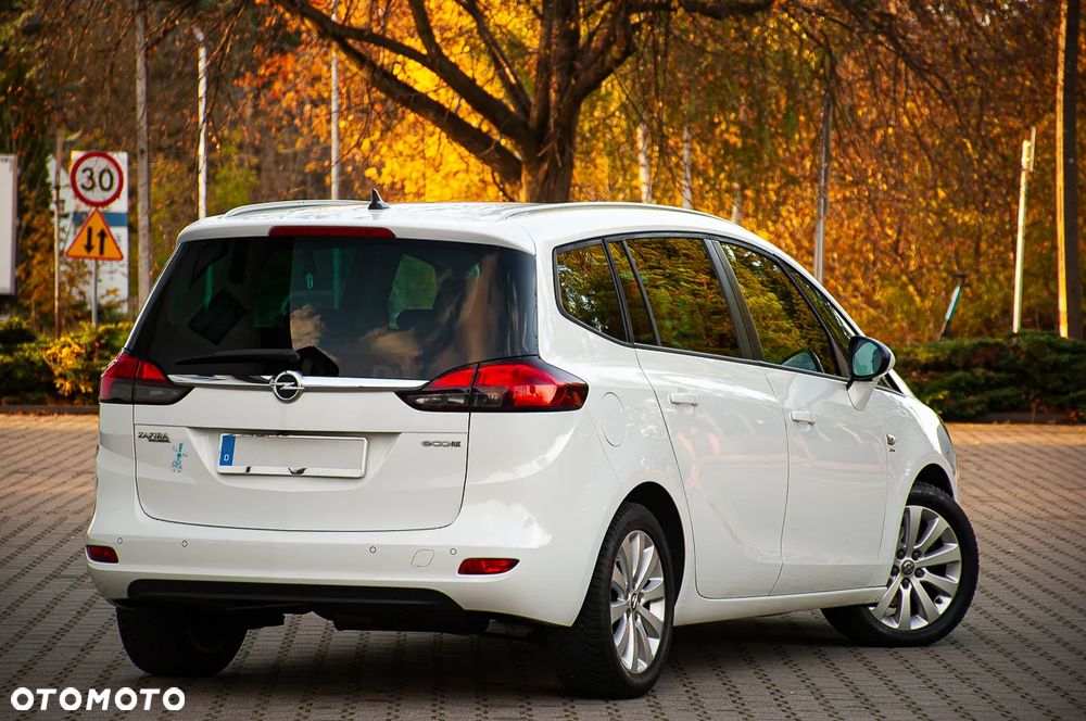 Opel Zafira 2016 photo 3