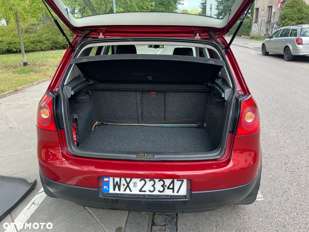 Volkswagen Golf V 1.9 TDI Comfortline - 5