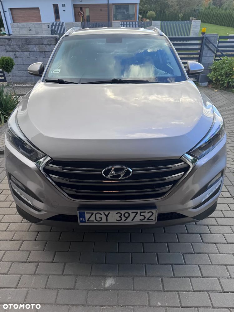 Hyundai Tucson 1.6 GDI BlueDrive Comfort 2WD - 16