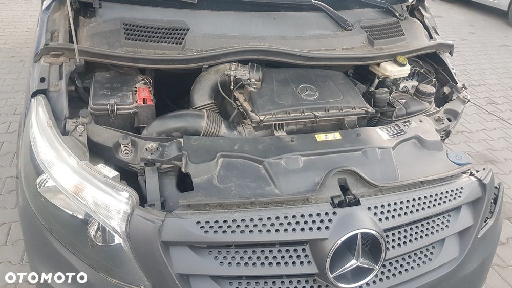 Mercedes-Benz Vito - 22