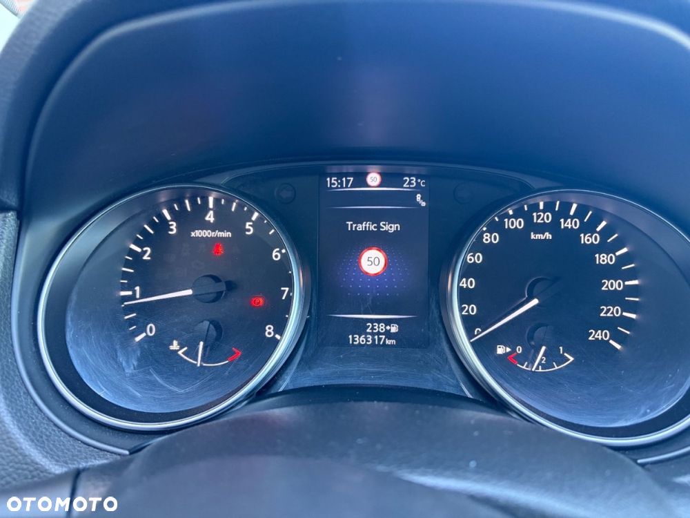 Nissan Qashqai 1.2 DIG-T N-Connecta - 11