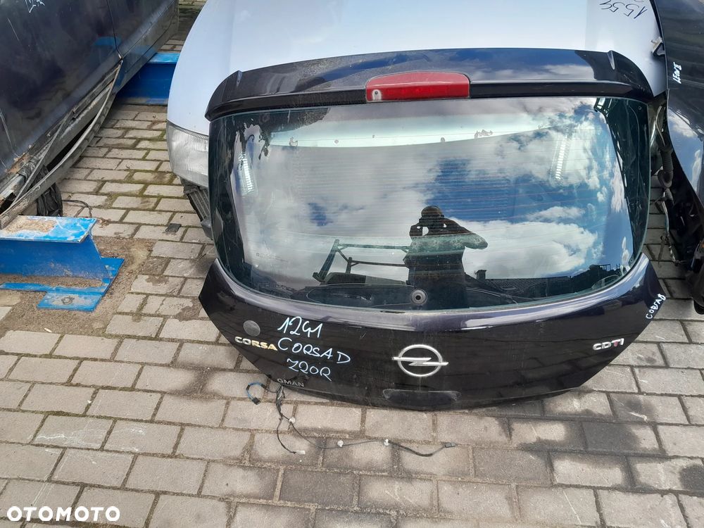 OPEL CORSA D KLAPA TYLNA BAGAŻNIKA TYŁ KOLOR: Z20R