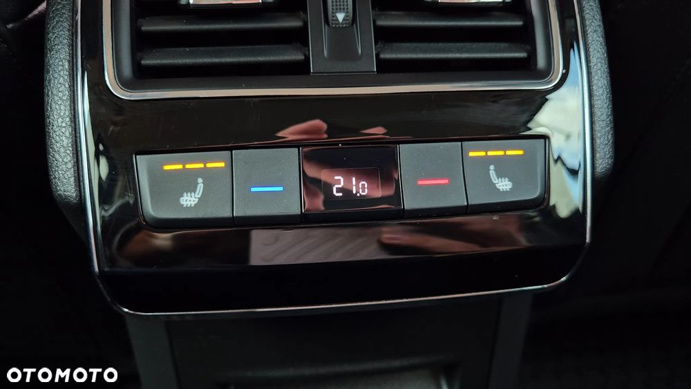 Skoda Superb 2.0 TDI SCR Style DSG - 30