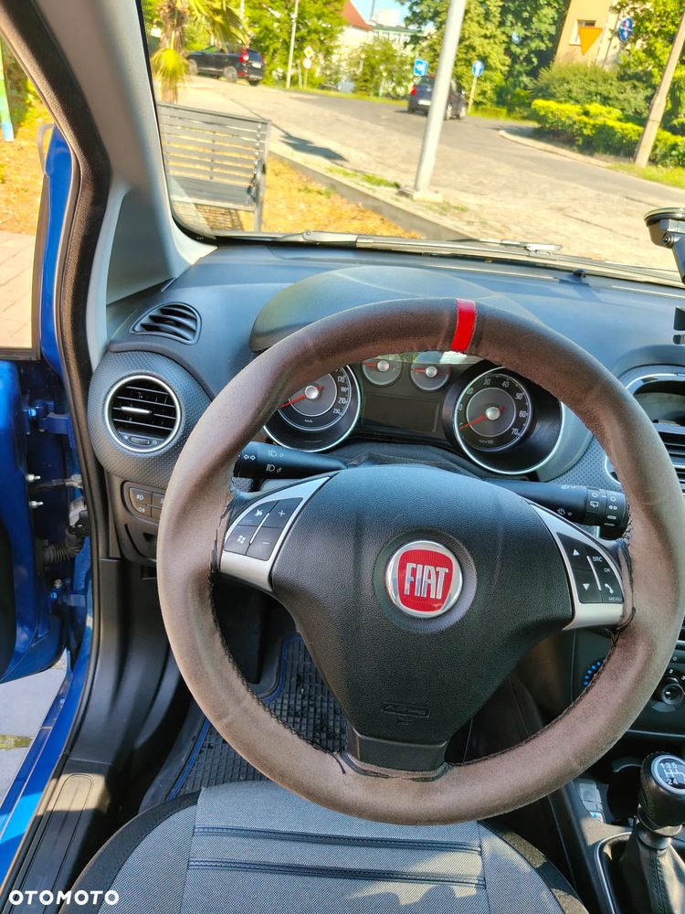 Fiat Punto Evo 1.4 8V Estiva Blue&Me - 12