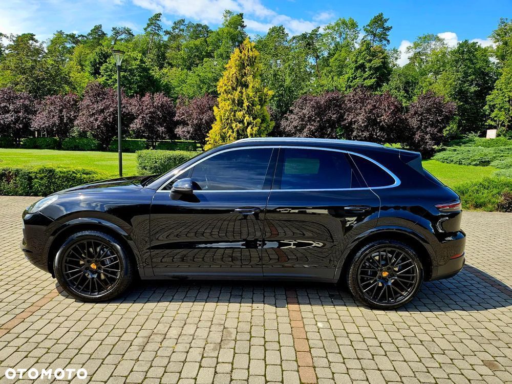 Porsche Cayenne - 6