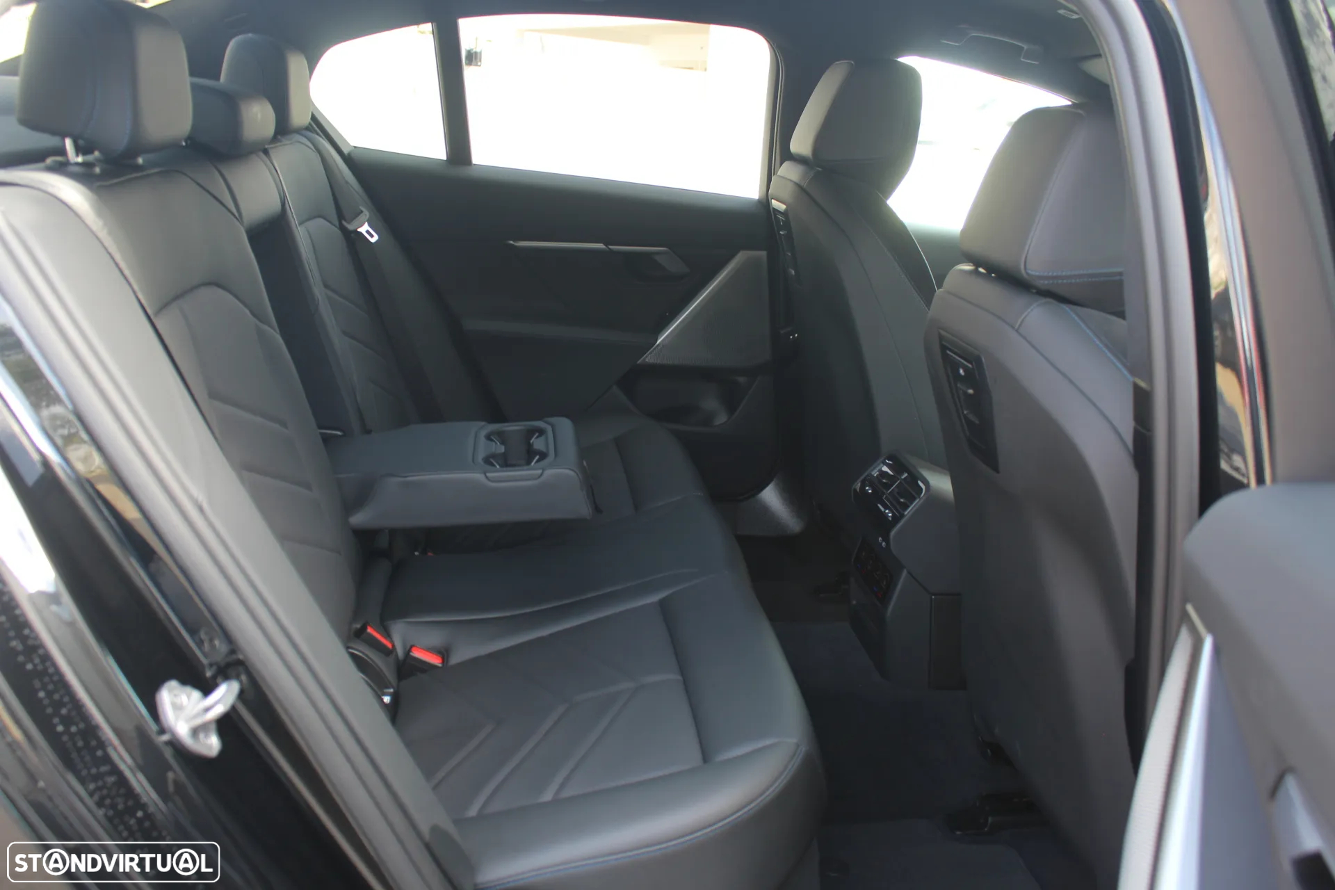 BMW 520 d xDrive Pack Desportivo M - 47