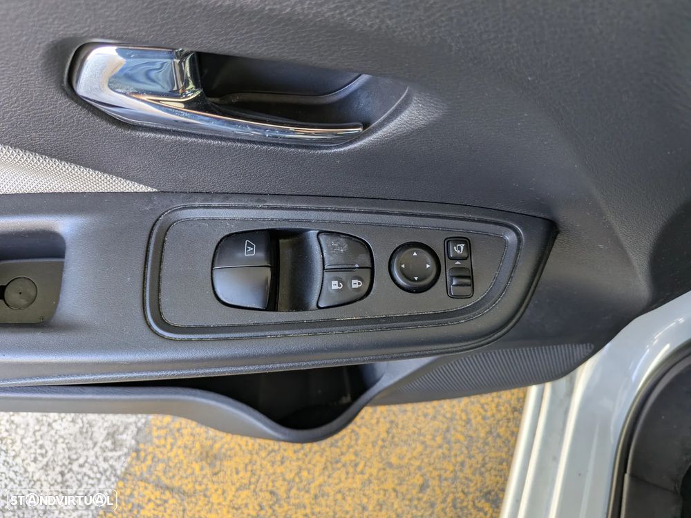 Nissan Micra 0.9 IG-T N-Connecta S/S - 6