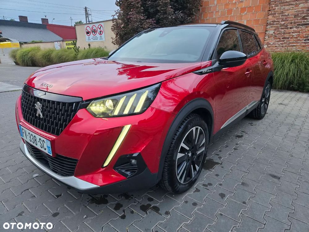 Peugeot 2008 PureTech 130 EAT8 GT - 6