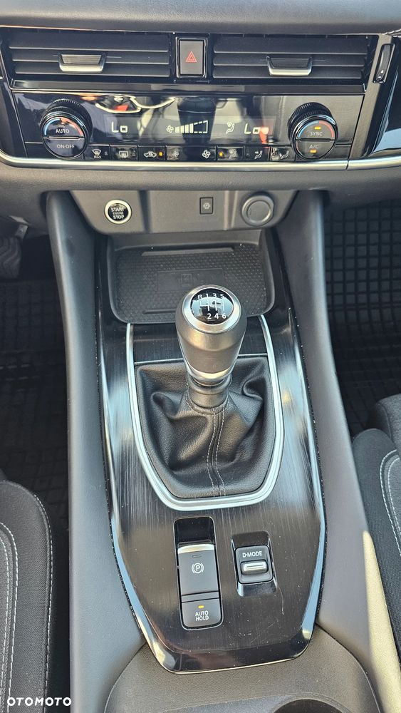 Nissan Qashqai 1.3 DIG-T MHEV N-Connecta - 14