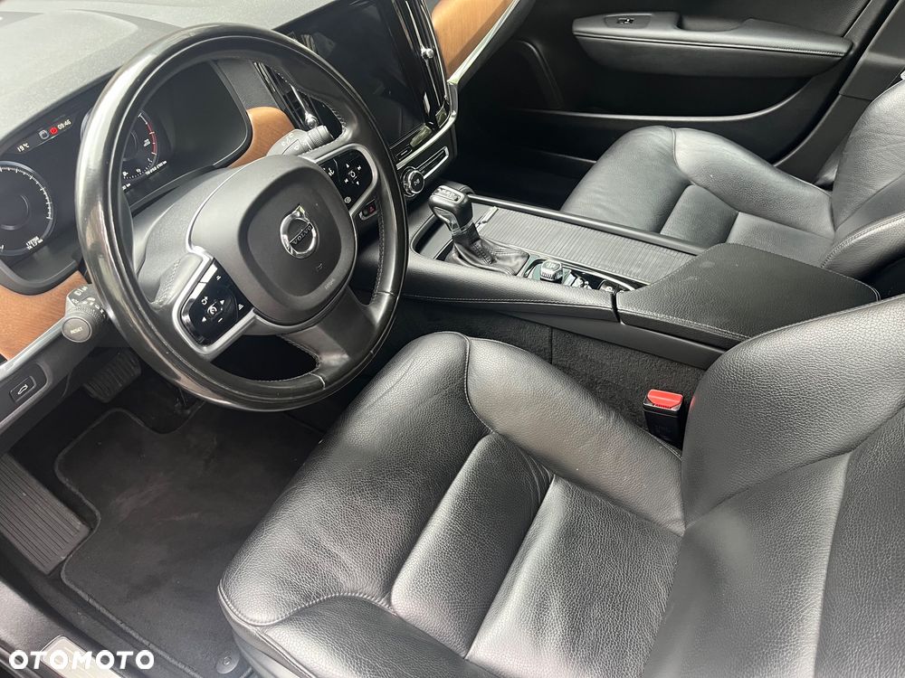 Volvo V90 T4 Momentum - 18