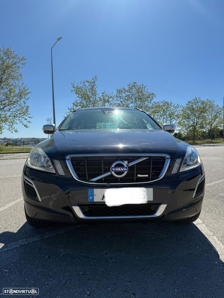 Volvo XC 60 2.4 D5 R-Design AWD Geartronic - 1