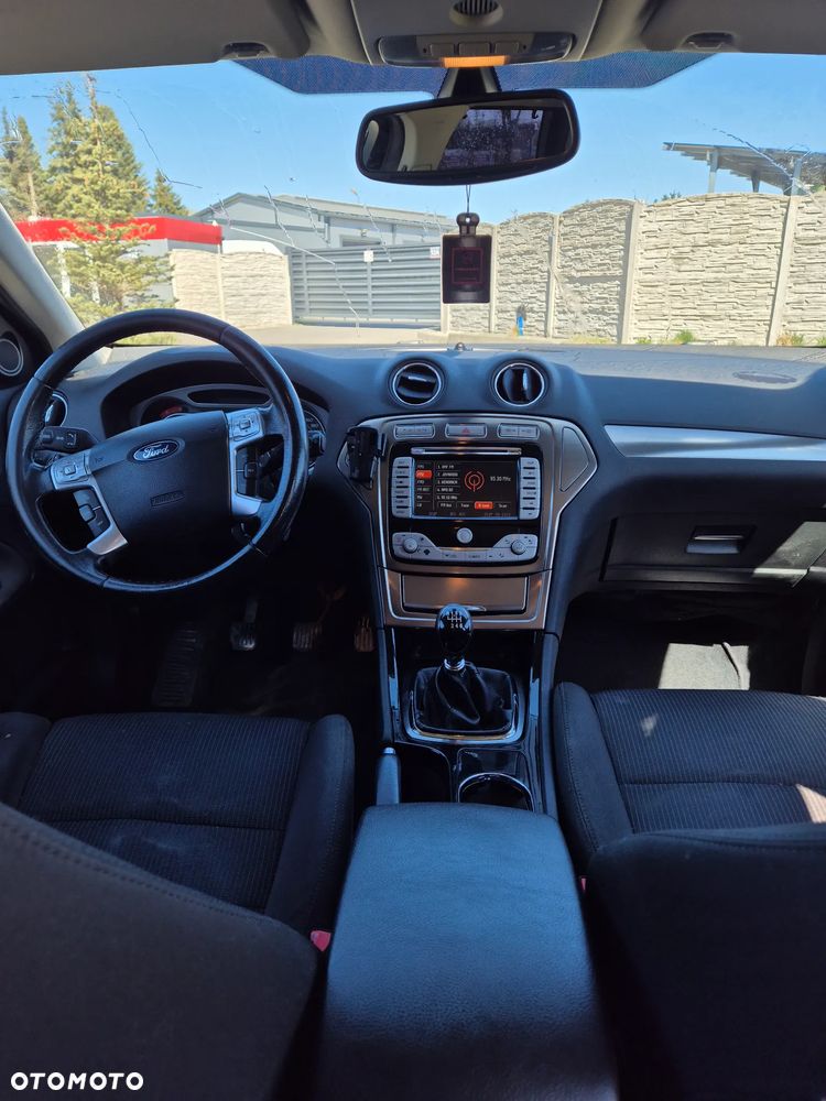 Ford Mondeo 2.0 TDCi Titanium - 4