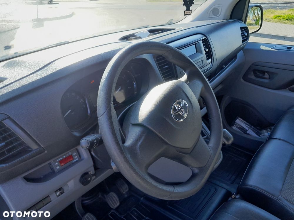 Toyota Proace - 15