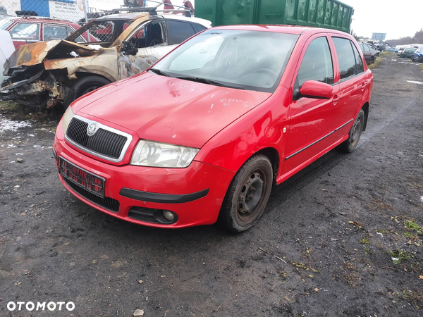 Skoda fabia I lift silnik 1.4 16v BKY lakier 8151 na czesci