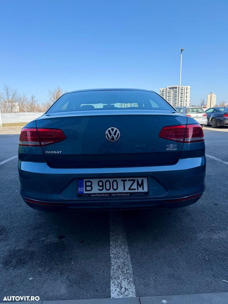 Volkswagen Passat 2.0 TDI DSG Comfortline - 3