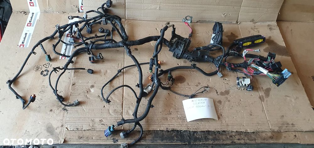 Wiązka instalacja silnika Dacia Logan II 0.9 TCE 240117561R - 12